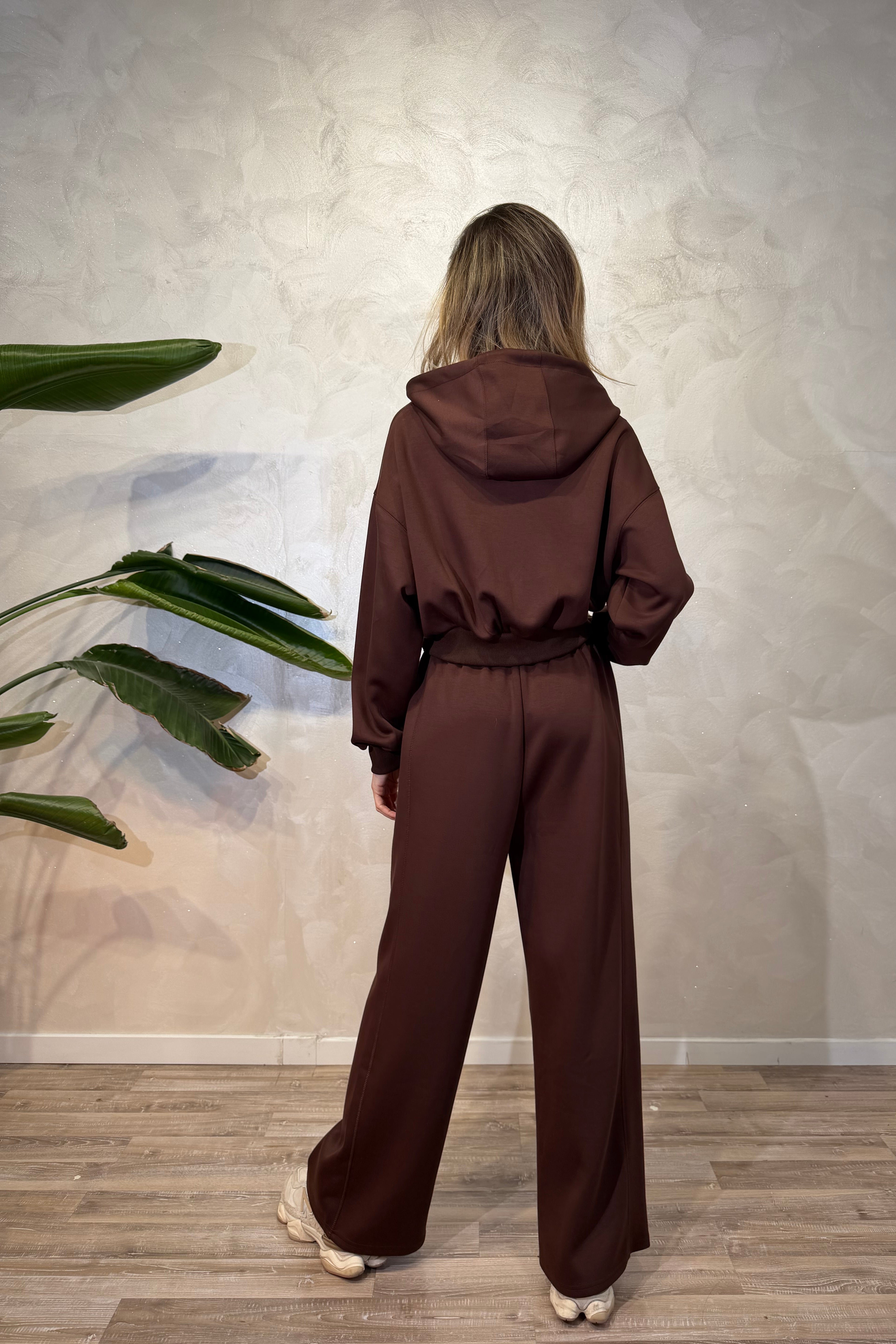 COMPLETO FELPA CON CAPPUCCIO E PANTALONI COL. MOKA INTENSO