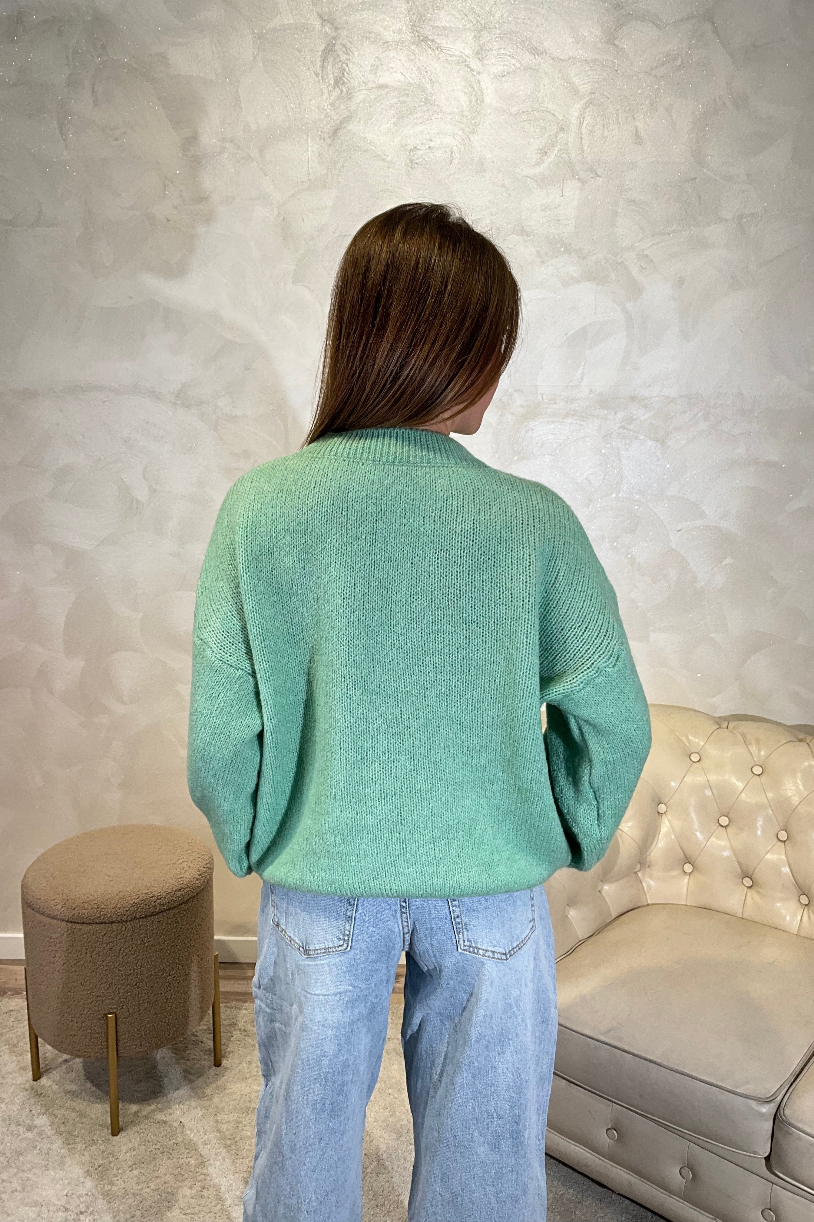 MAGLIONE CON RICAMO NO VABBE' COL.MENTA