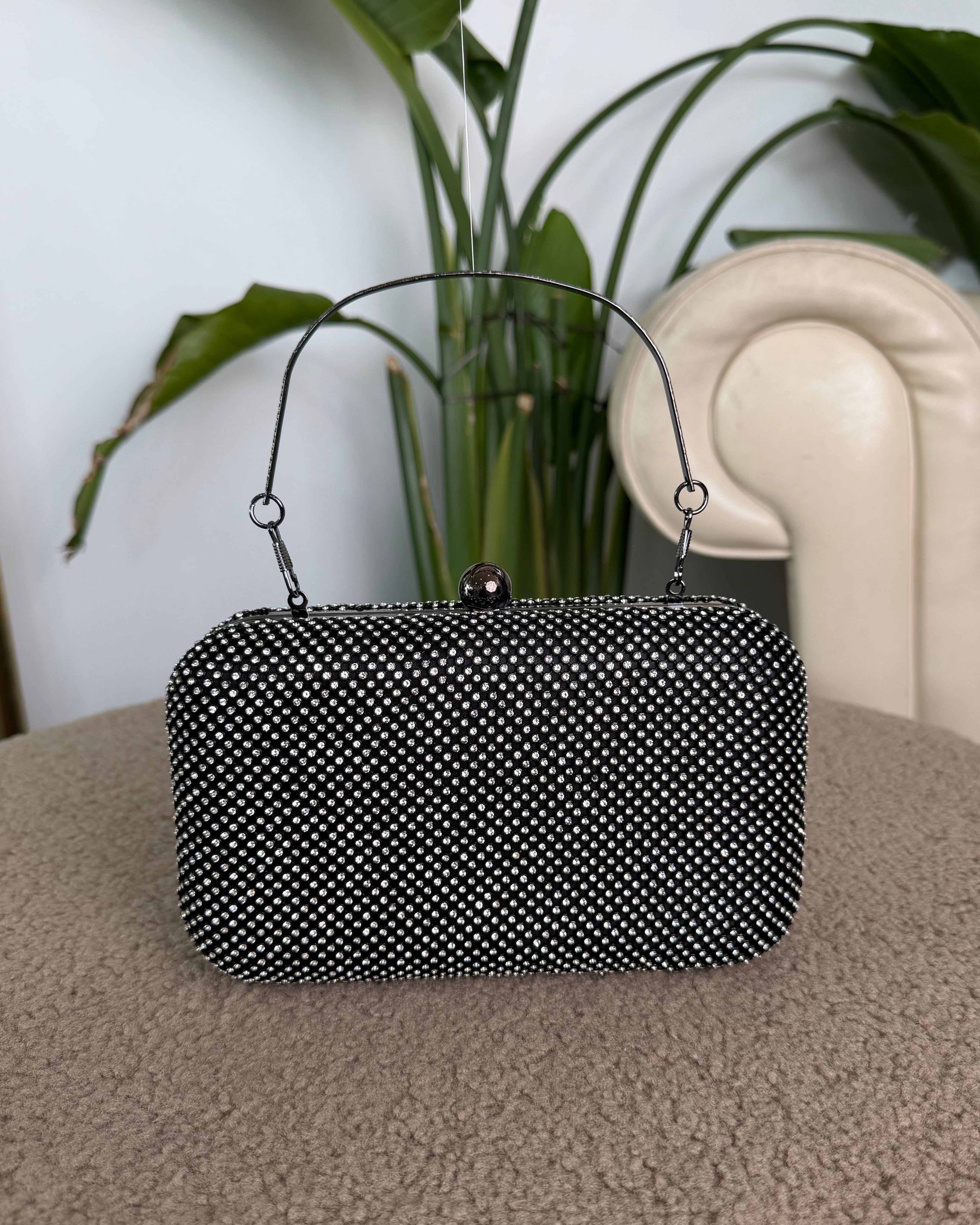 POCHETTE RIGIDA CON BRILLANTINI COL. NERO