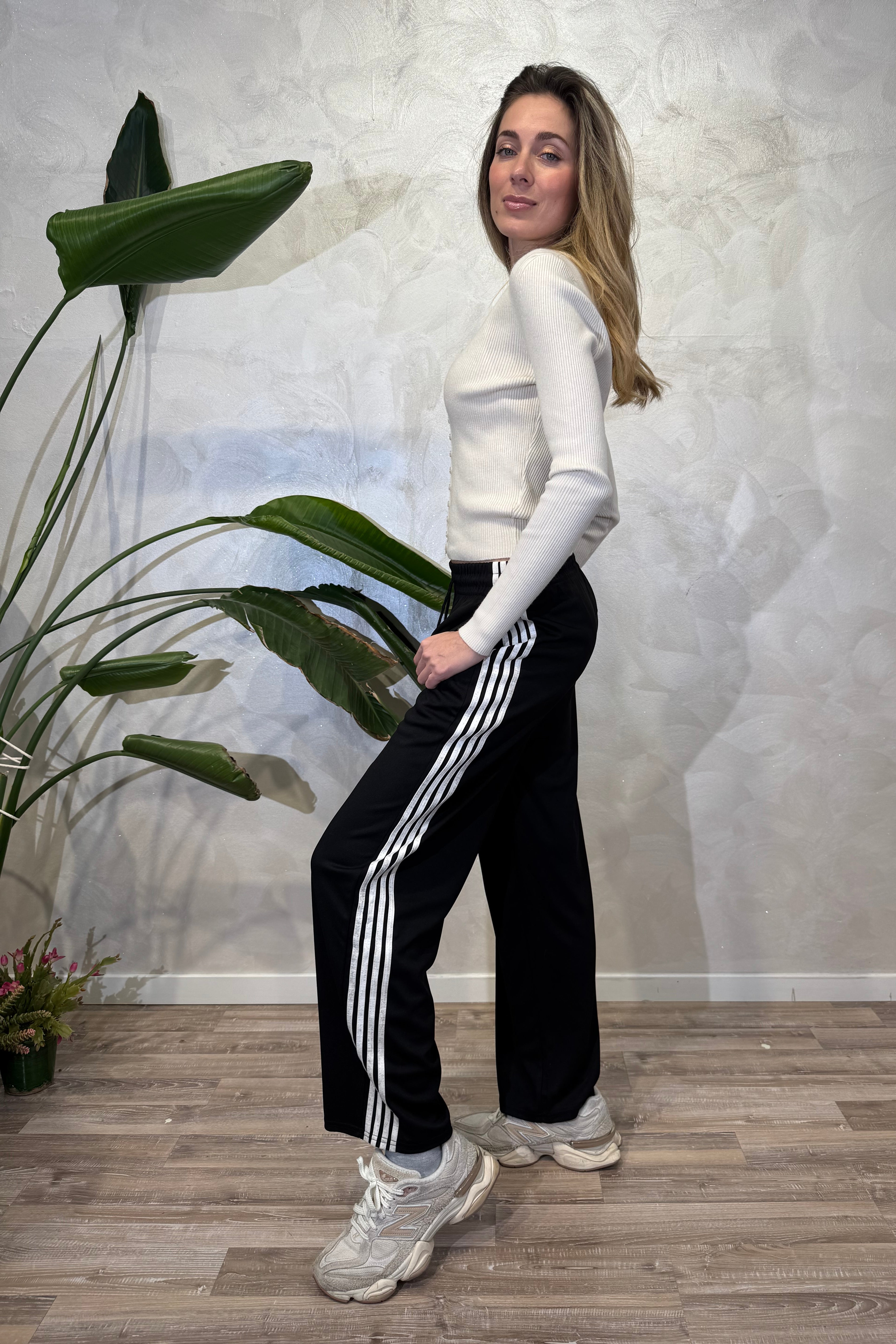 JOGGER STRIPE PANTA CON BANDE LATERALI COL. NERO