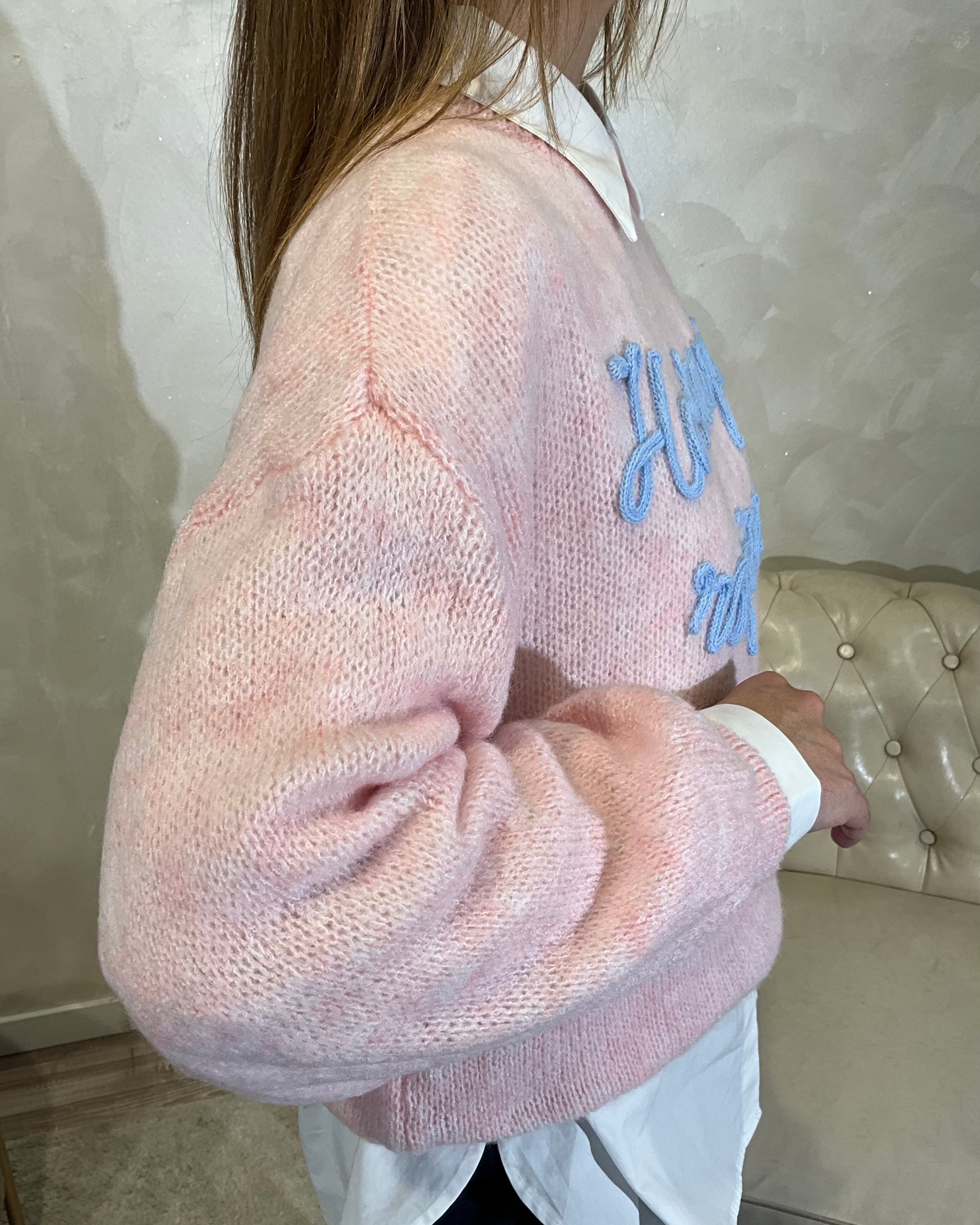 MAGLIONE CON RICAMO "HO SEMPRE RAGIONE" COL.ROSA