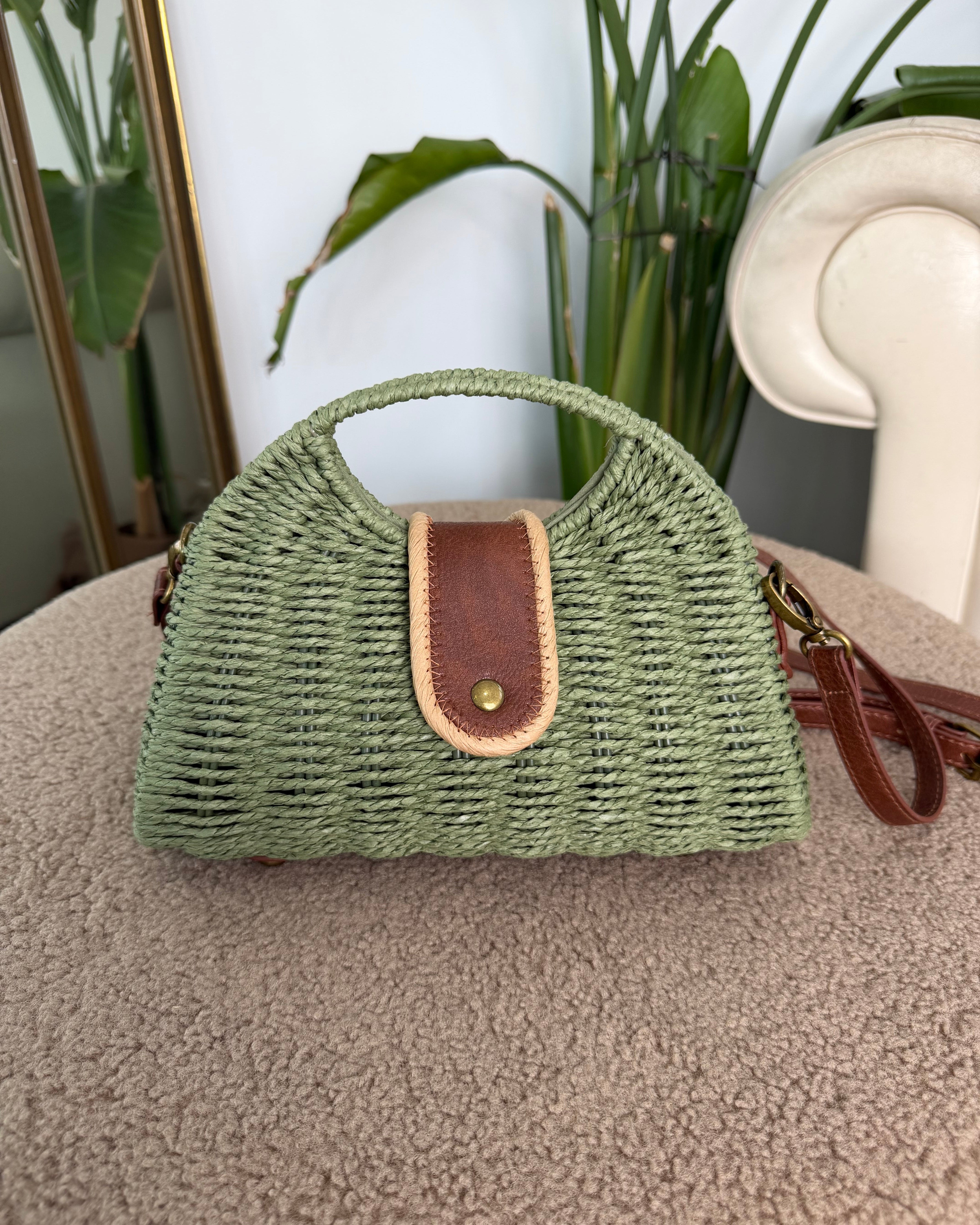 BORSA IN VIMINI CON DETTAGLI IN ECOPELLE COL. VERDE