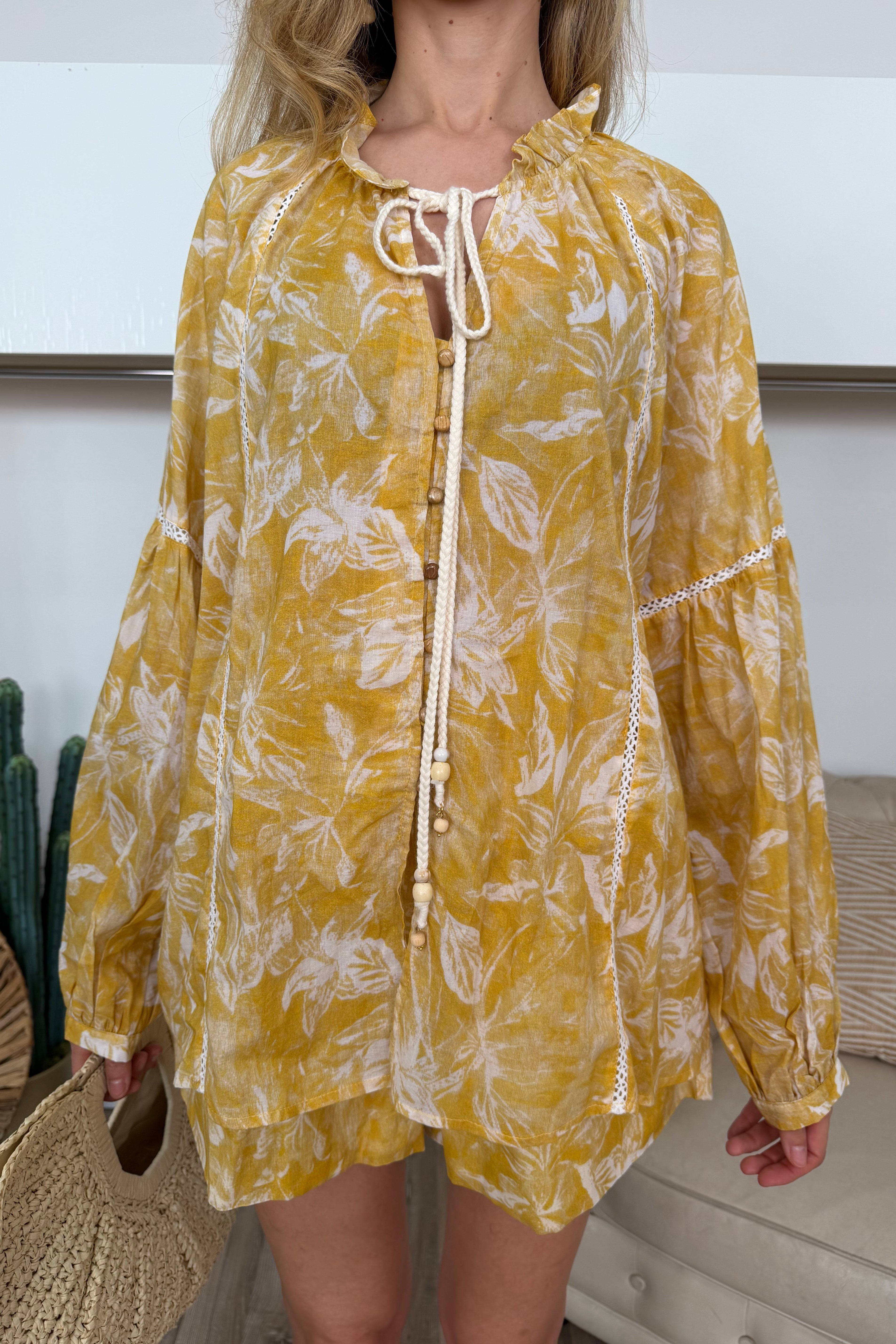 BLUSA SENAPE FLOREALE CON ROUCHES E PIZZO