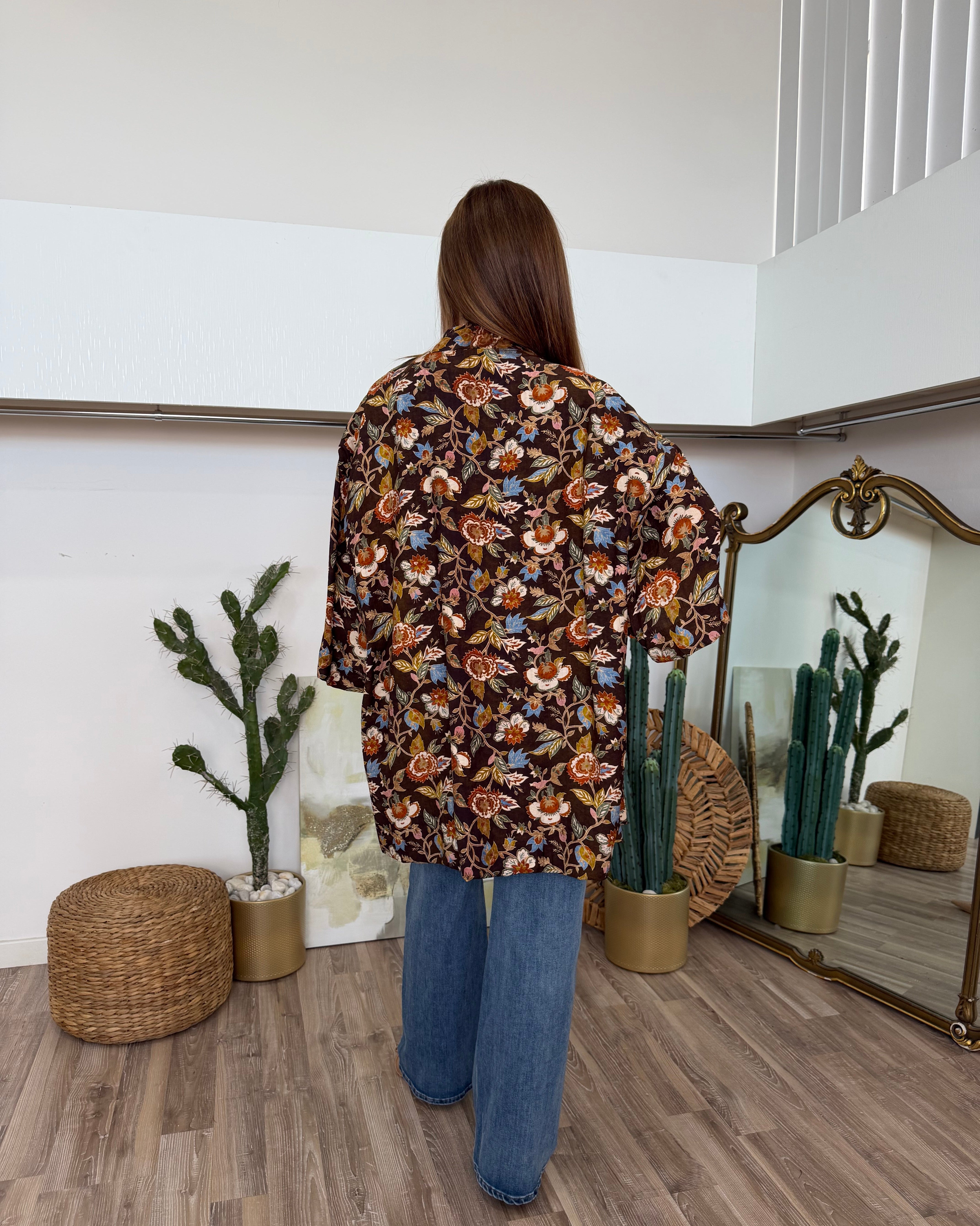 KIMONO FLOREALE CON INTERNO A RIGHE AZZURRE COL. MORO