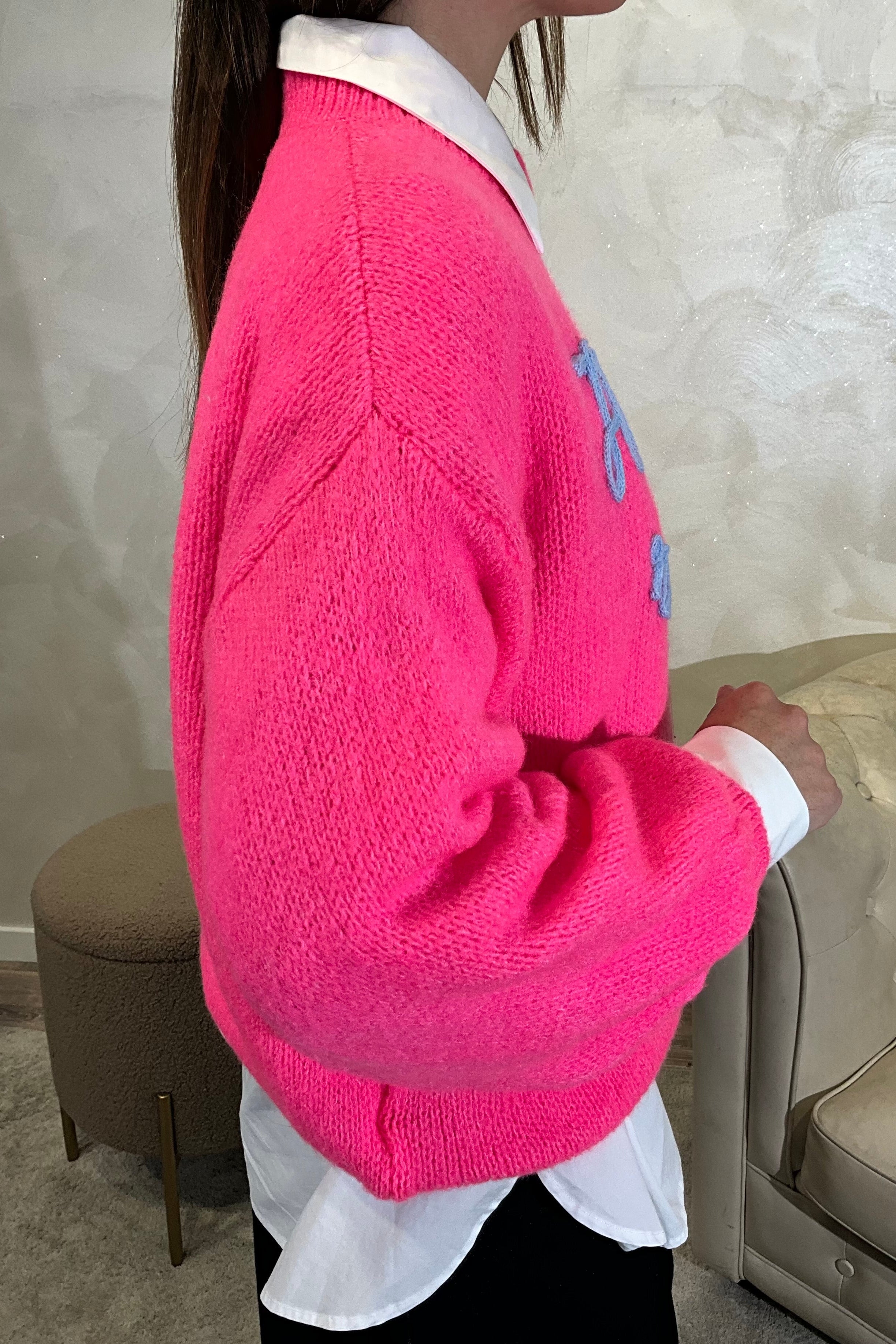 MAGLIONE CON RICAMO "HO SEMPRE RAGIONE" COL.FUXIA