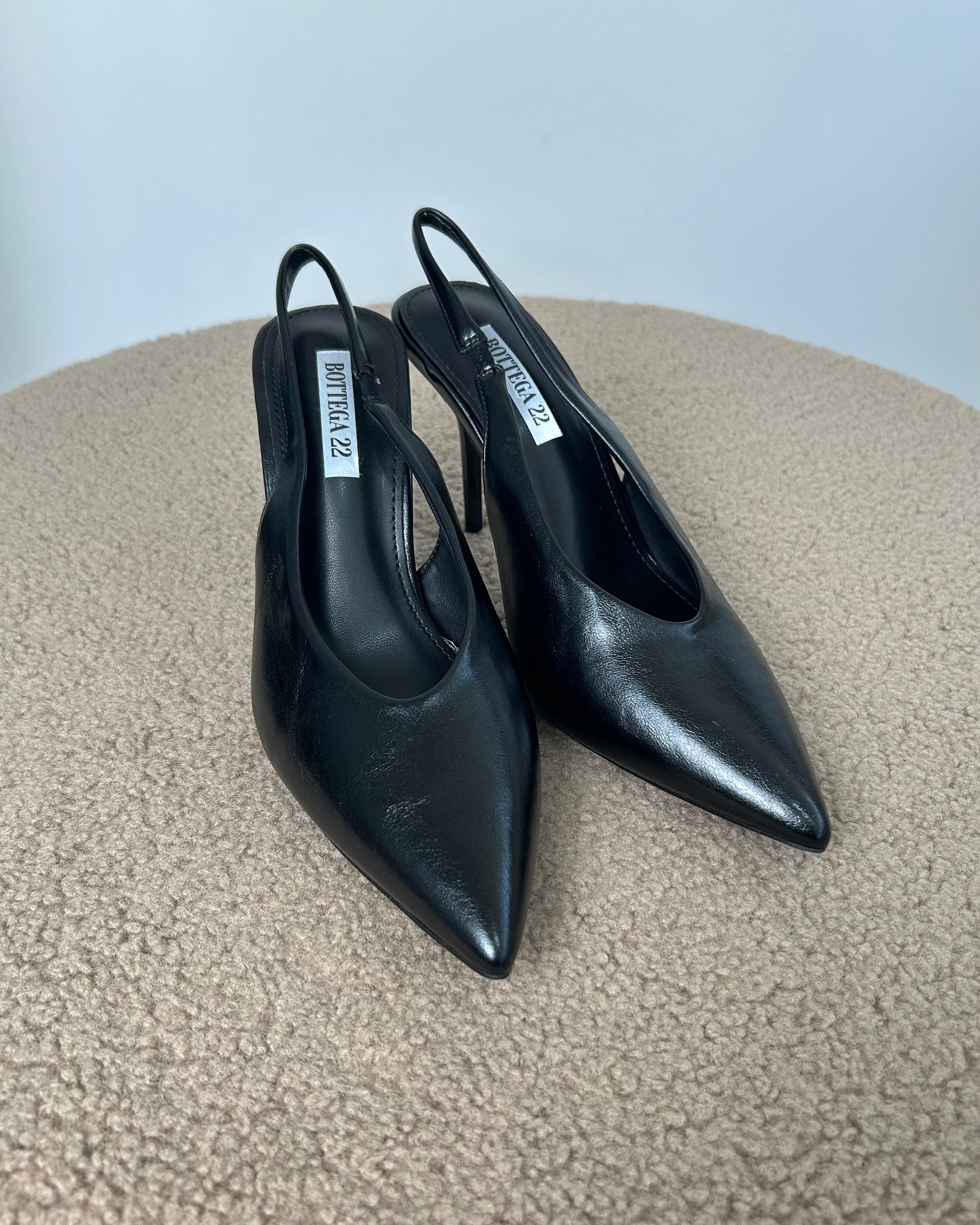 DÉCOLLETÉ SLINGBACK A PUNTA AFFUSOLATA COL. NERO