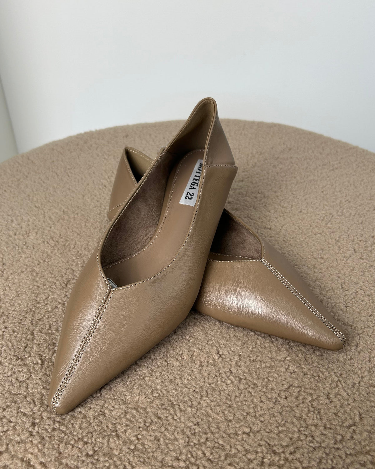 BALLERINA MINIMAL CHIC CON PUNTA AFFUSOLATA COL. TAUPE