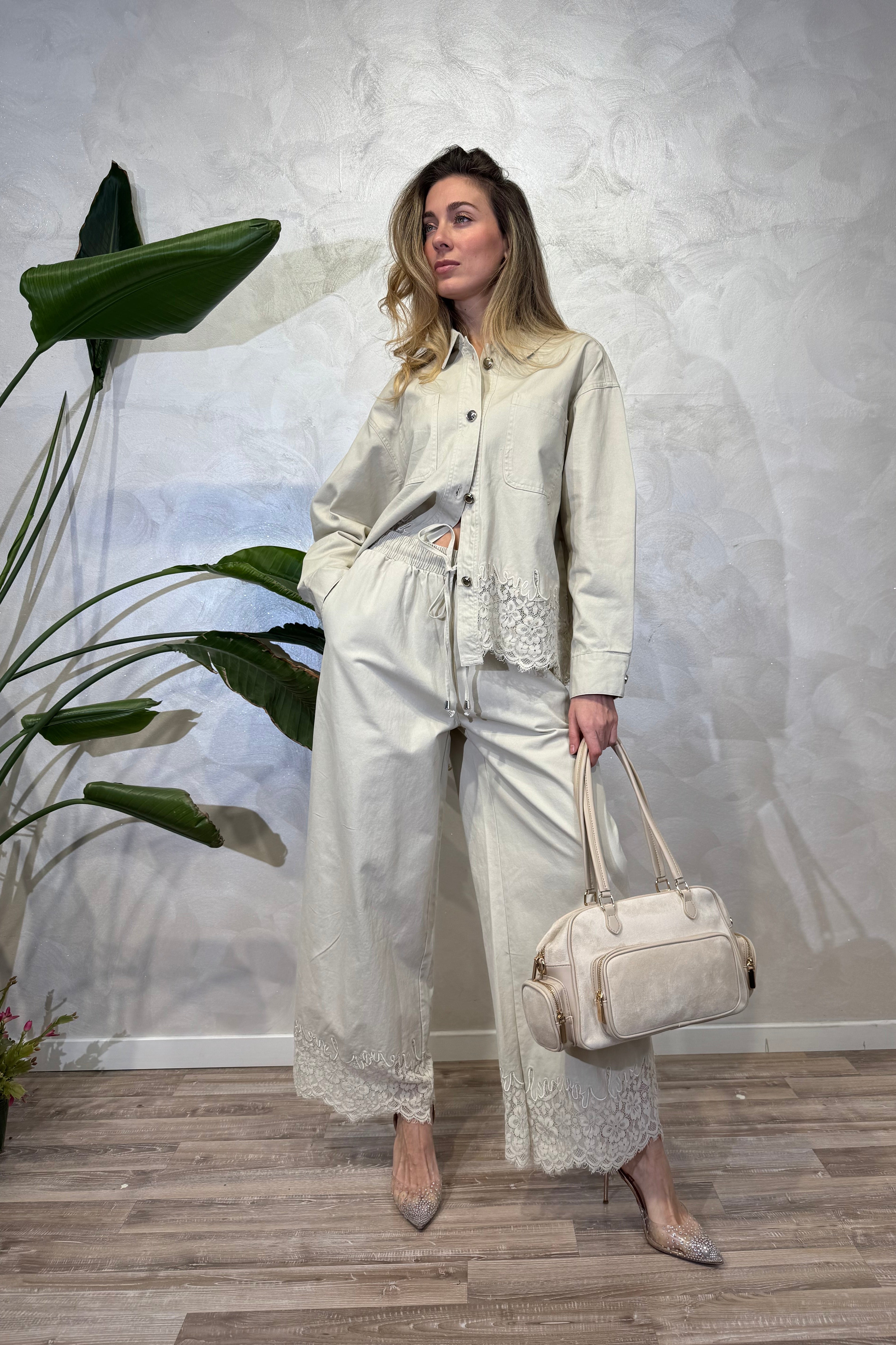 GIACCA CAMICIA CON INSERTO IN PIZZO COL. AVORIO