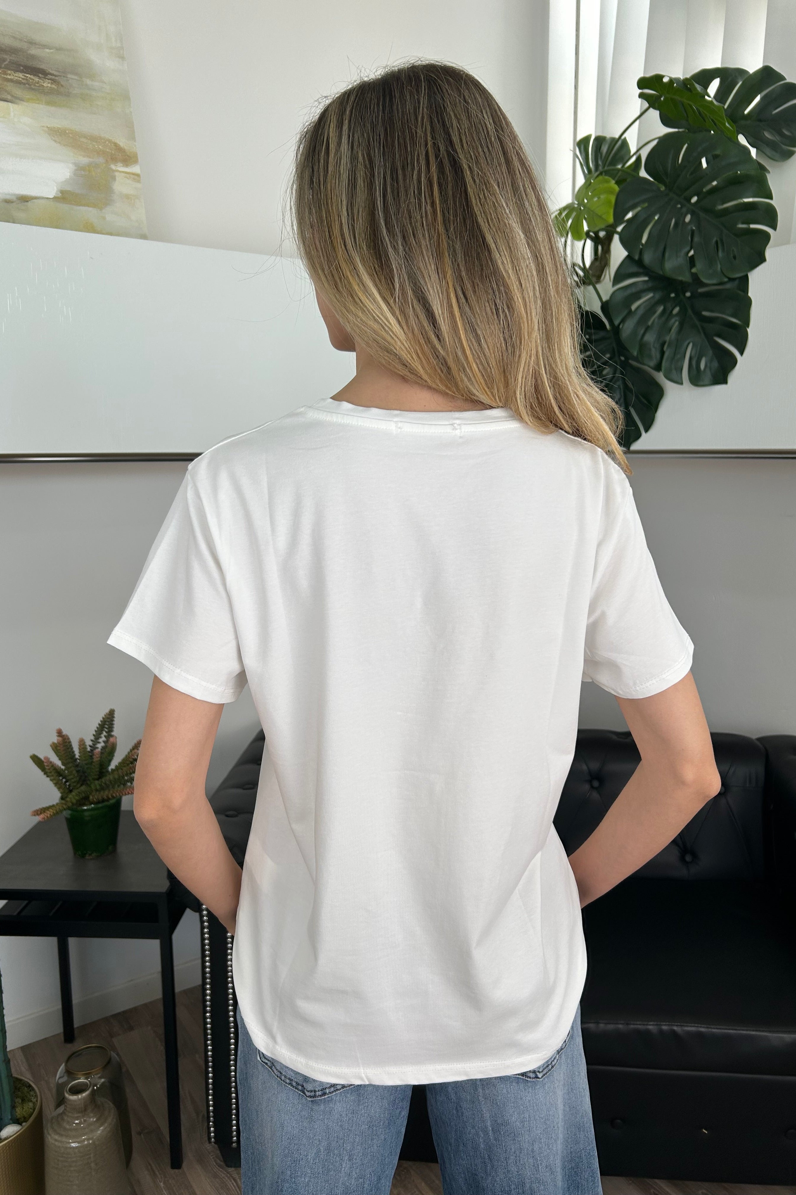 T-SHIRT CON SCRITTA “LA STELLA CHE BRILLA SONO IO” COL ROSA