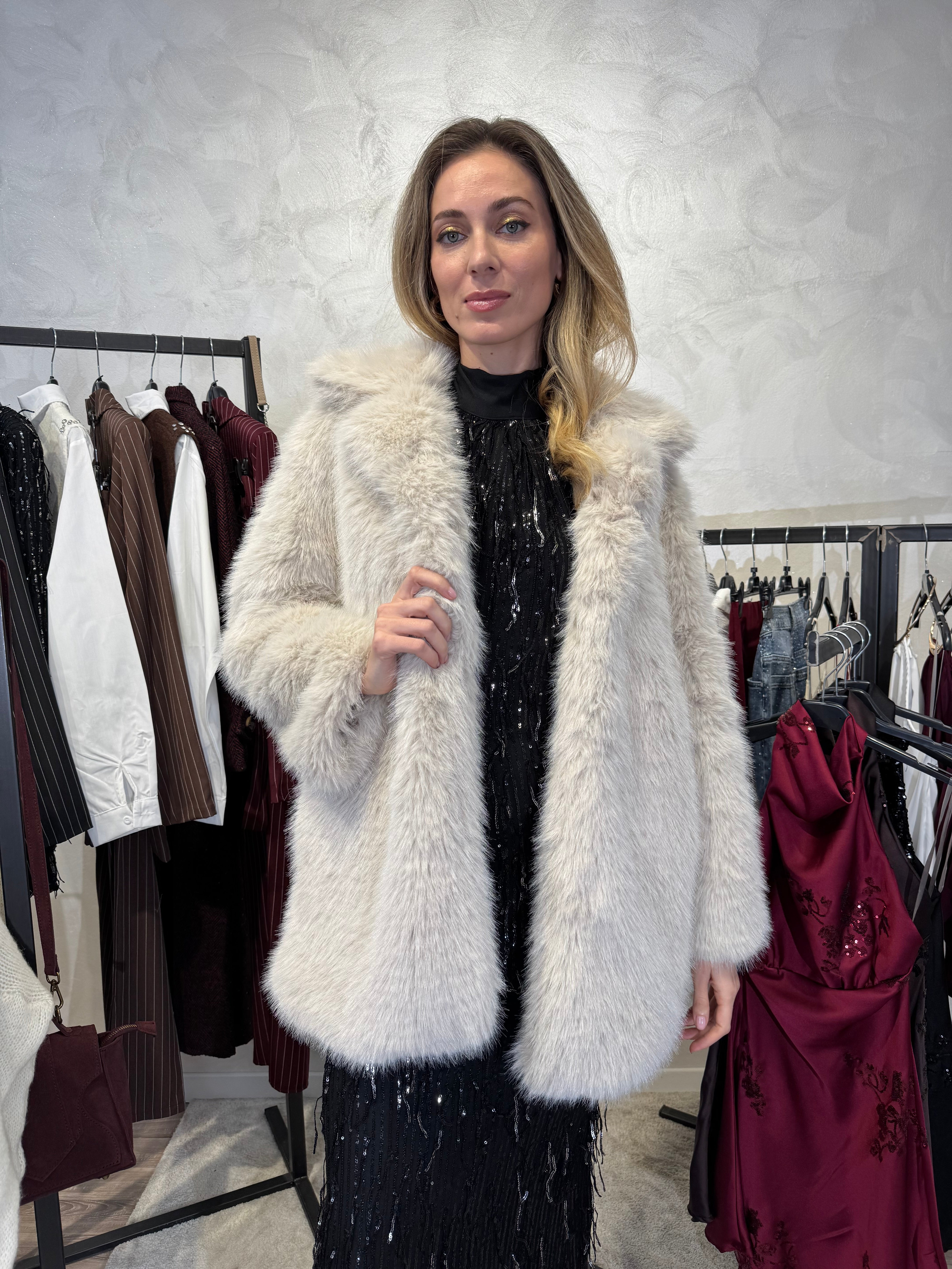 GIACCA IN ECOPELLICCIA EFFETTO VOLPE ARGENTATA COL. PANNA