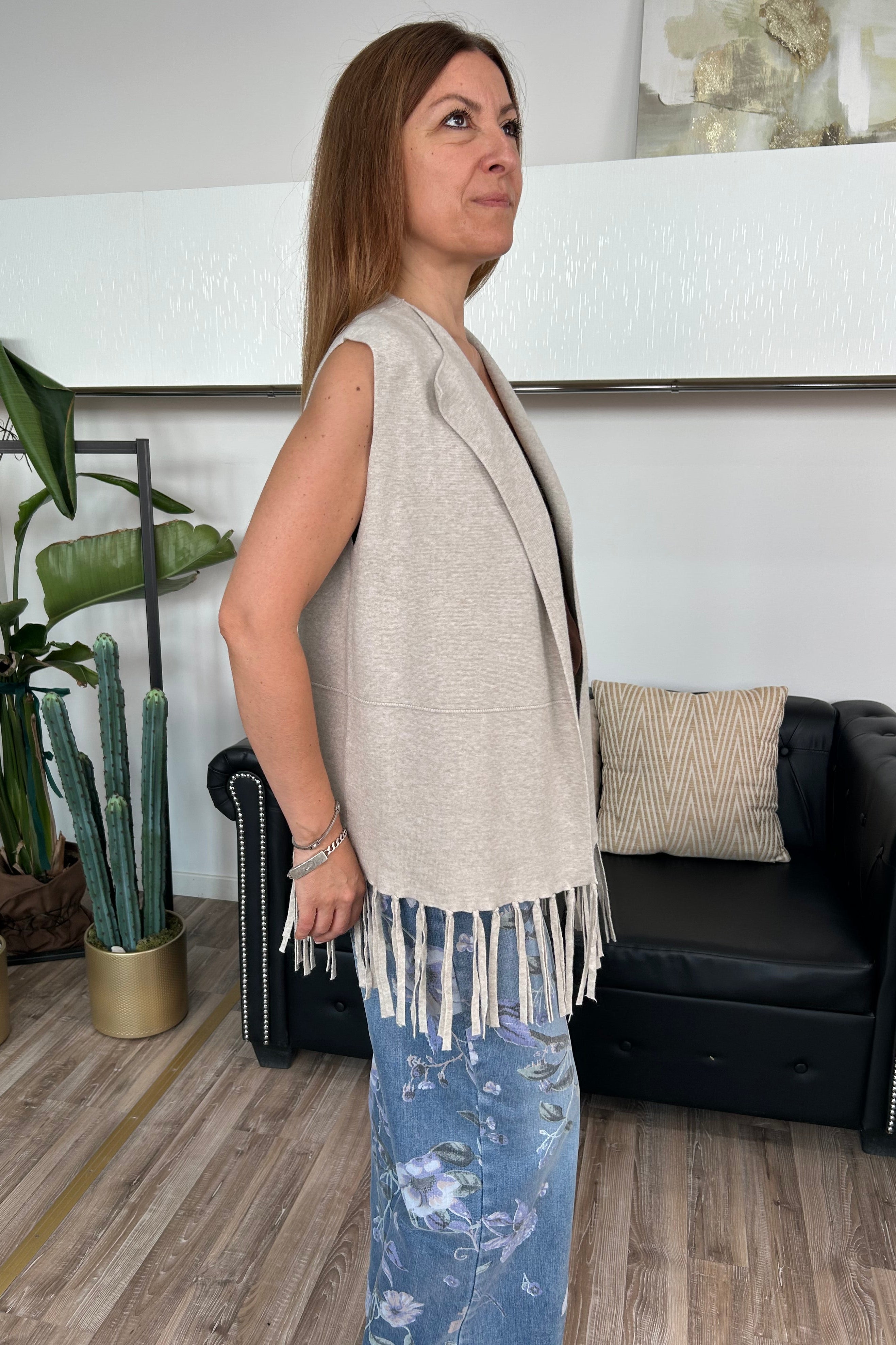 GILET  AMALIA CON FRANGE COL. BEIGE