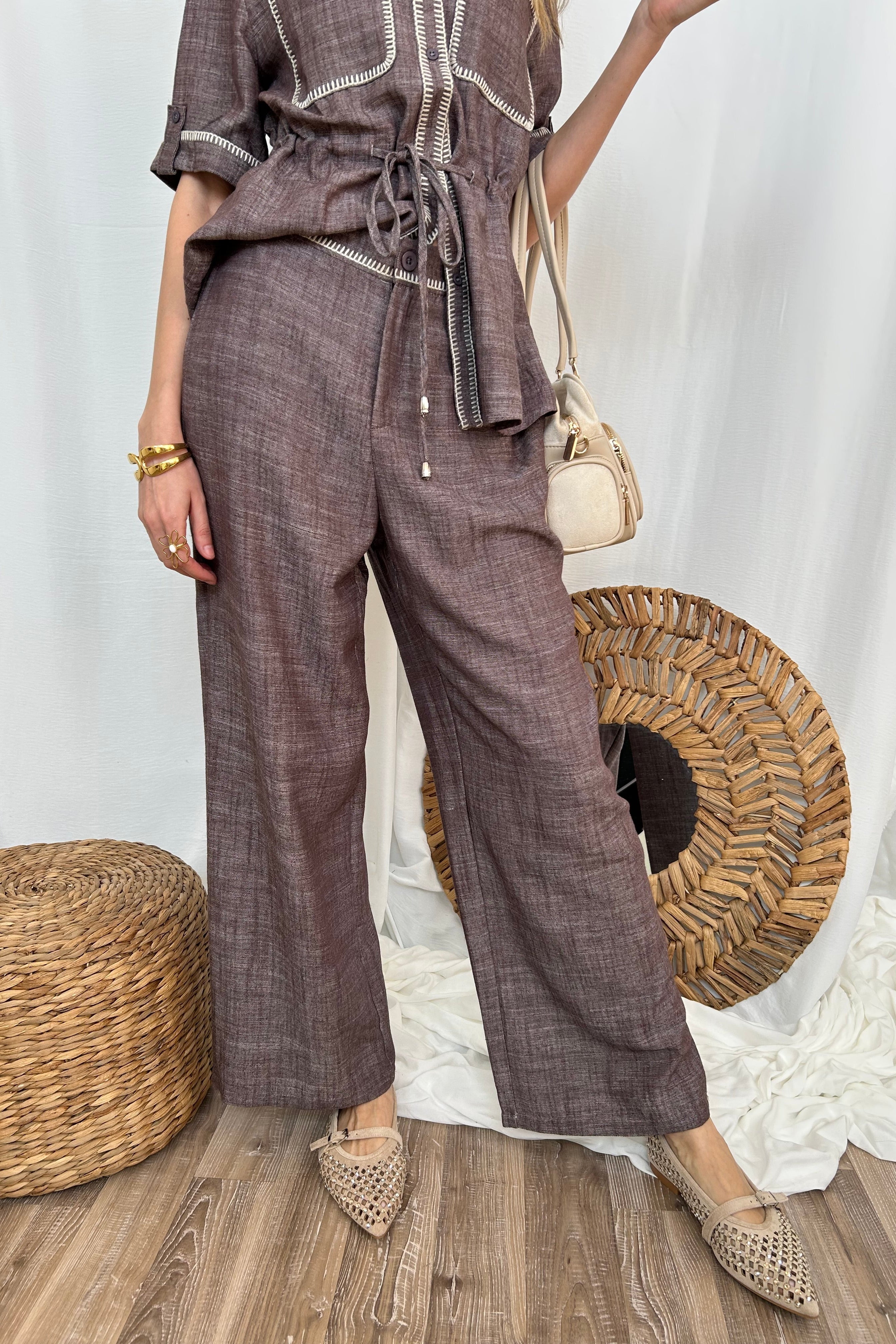 PANTALONE VITA ALTA GAMBA AMPIA CON DETTAGLIO RICAMO PUNTO CAVALLO COL.CAFFE'