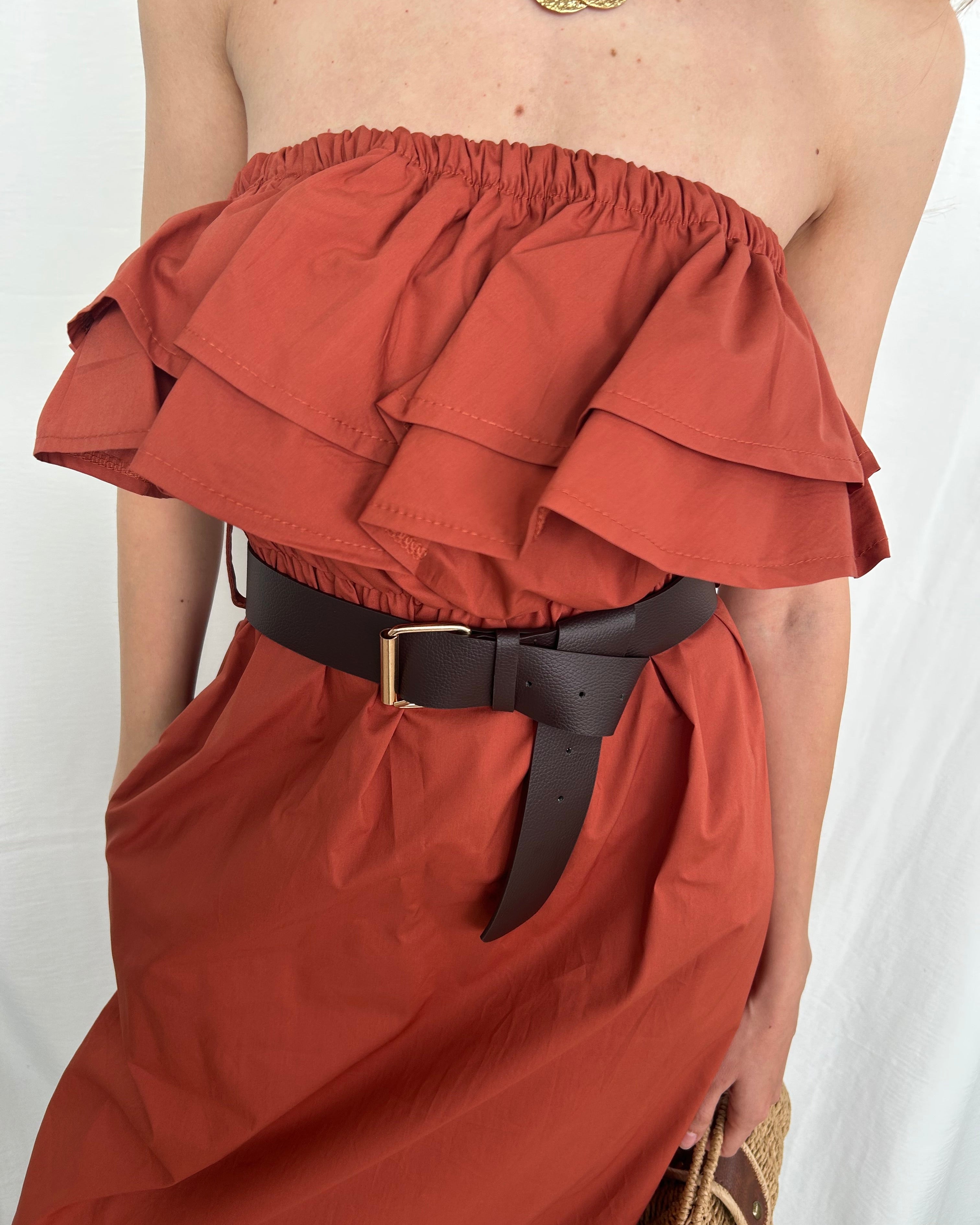 ABITO STRAPLESS CON VOLANT COL COCCIO