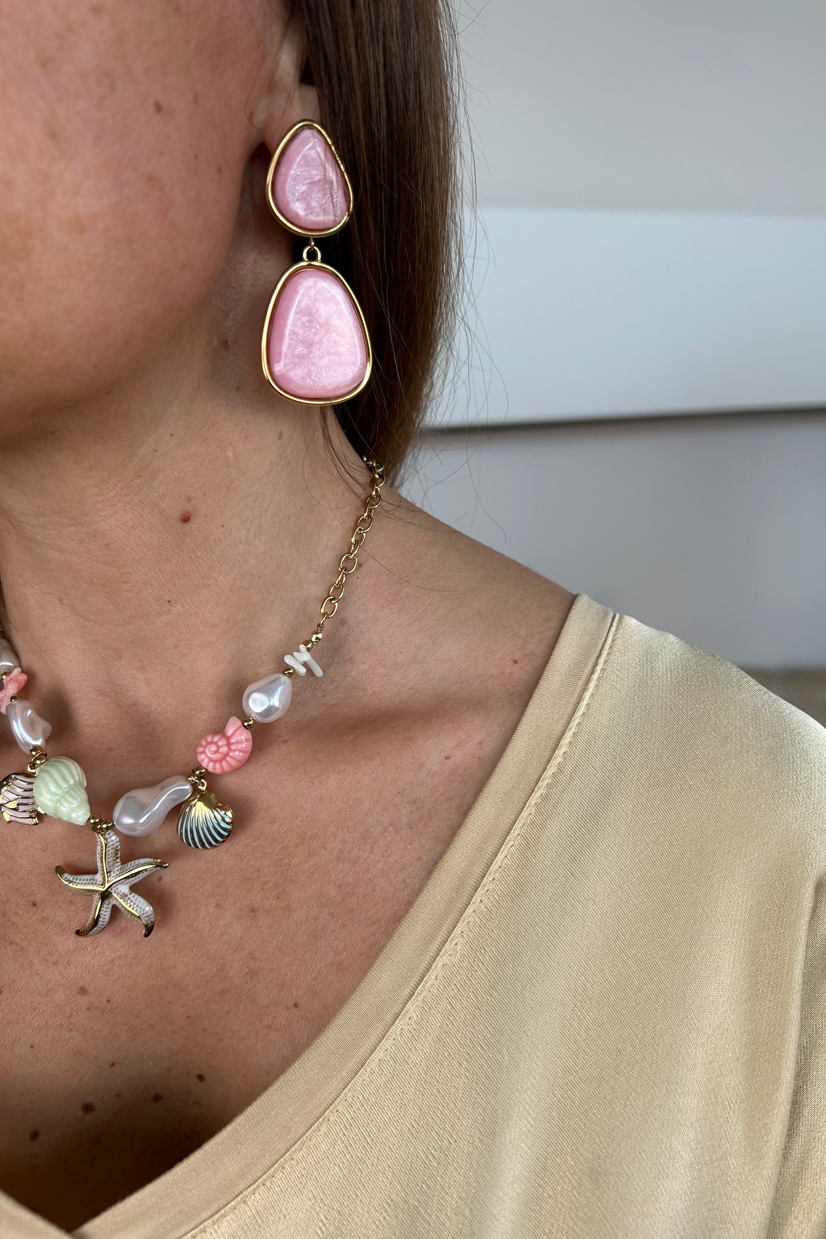 ORECCHINI GOCCIA ROSA CON PROFILO ORO