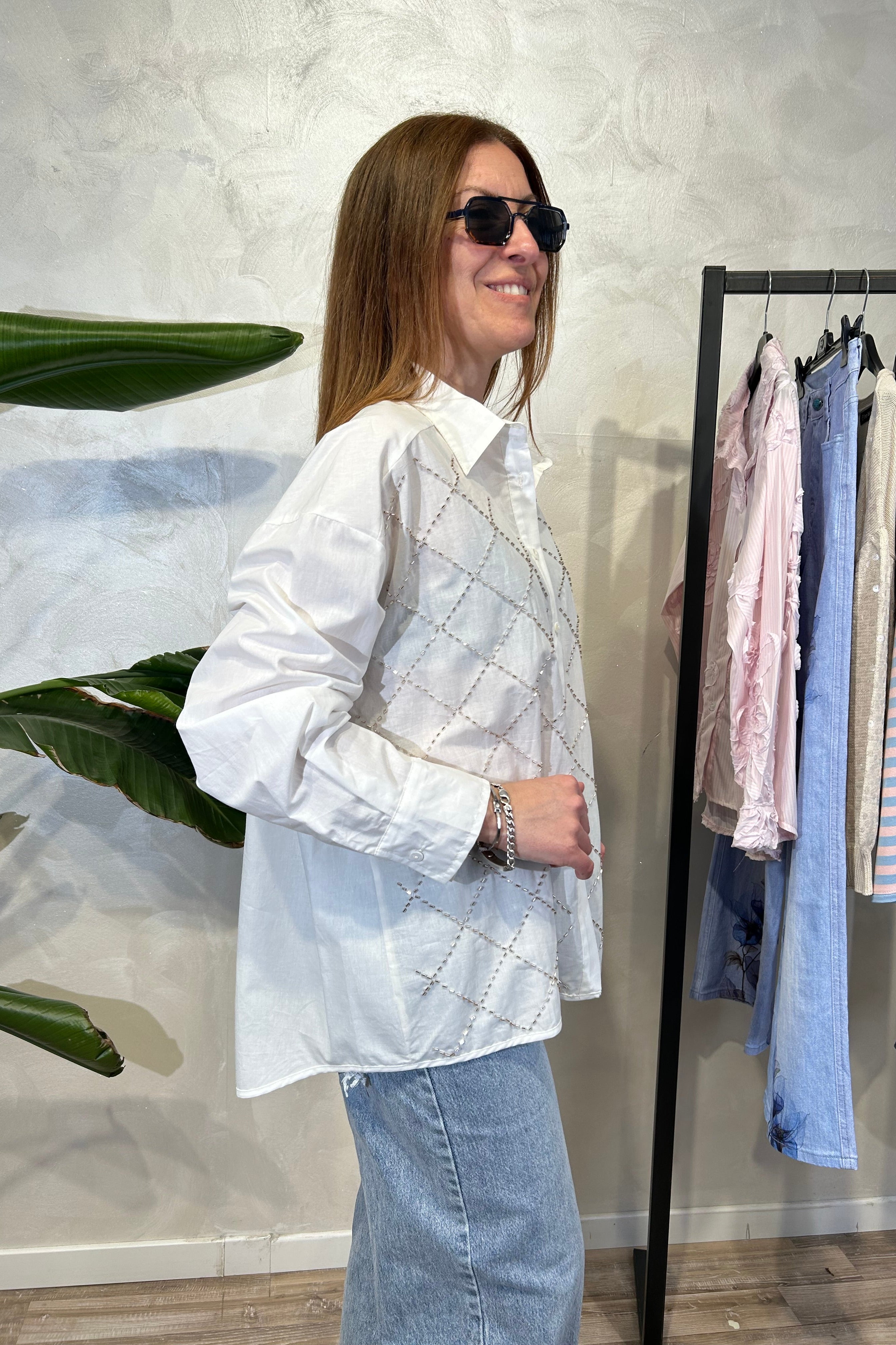 CAMICIA IN COTONE CON RICAMO A ROMBI IN PERLINE "BUGLE BEADS" COL.PANNA