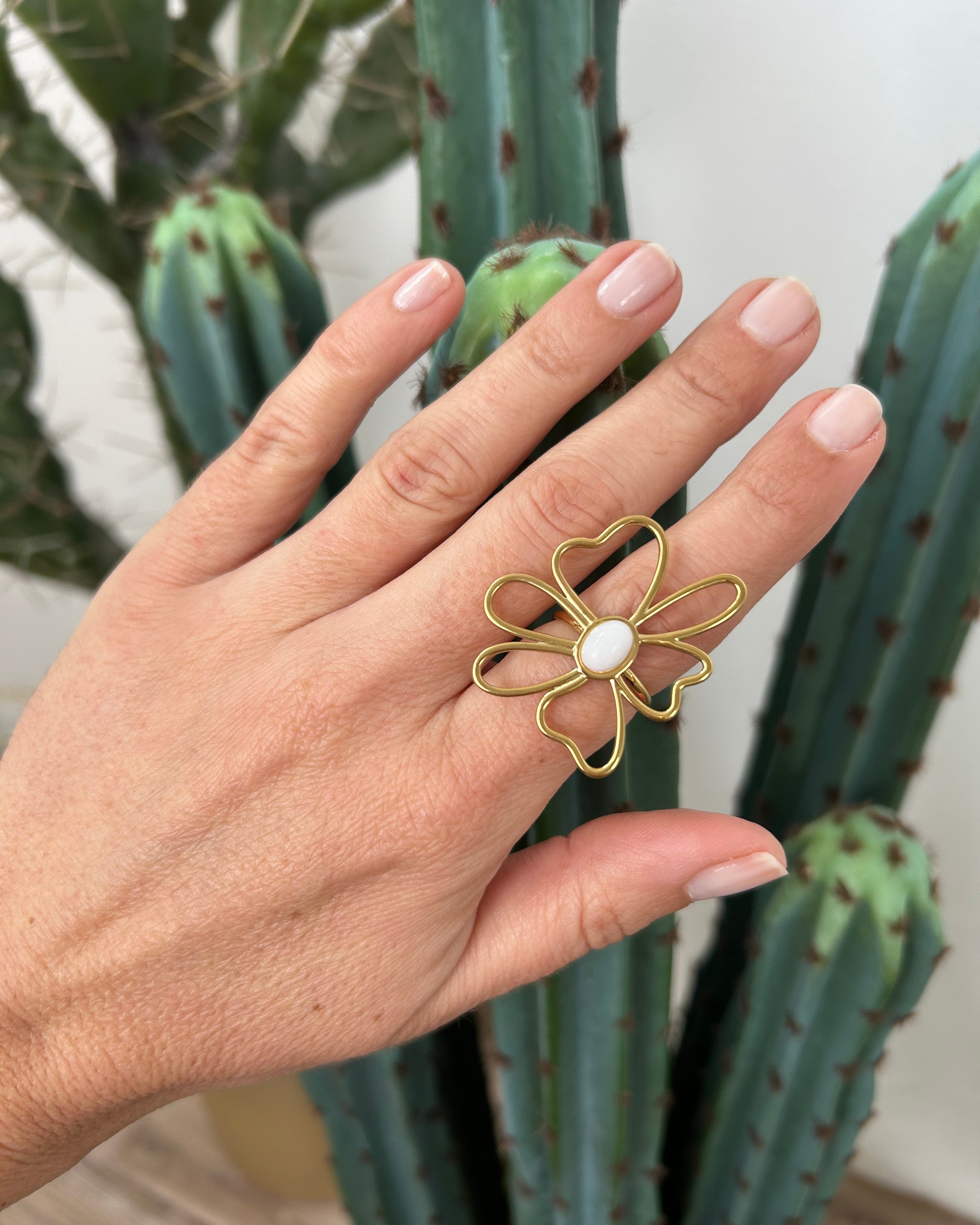 ANELLO FIORE CON PERLA